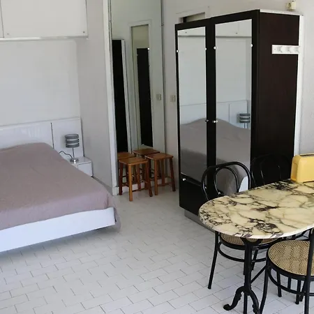 Βίλα Residence Port Nature Village - Maisons & Villas Pour 2 Personnes 244 *